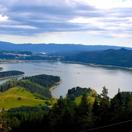 Hotel Complex Pele Zmeitsa