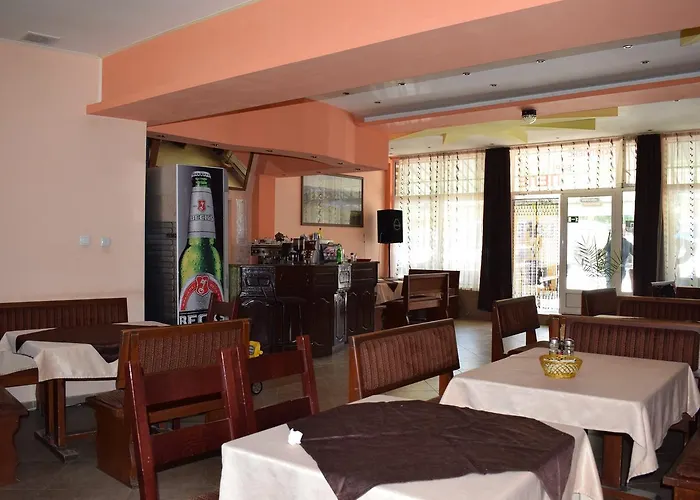 Hotel Complex Pele Zmeitsa